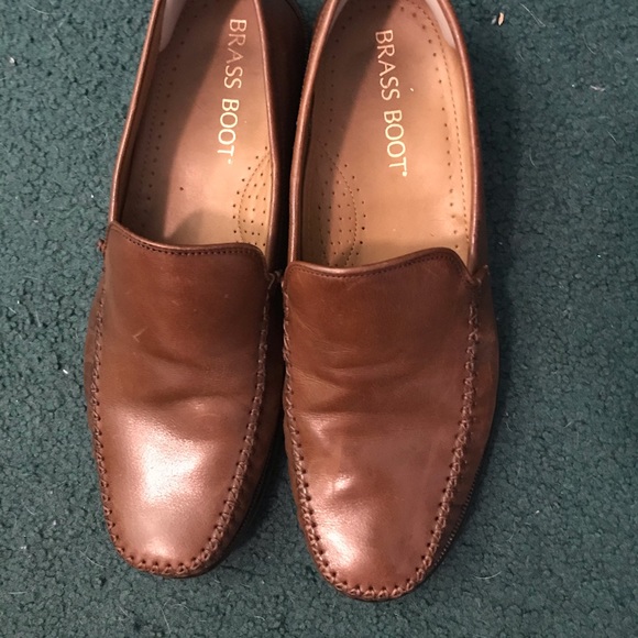 Brass Boot Dress Shoe - Picture 2 of 8